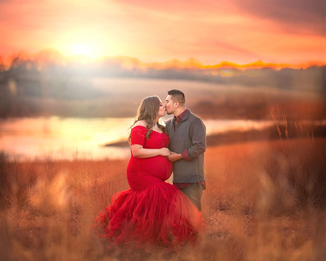 Meet Palo IA Photographer Michelle Zumbach who specializes in senior, family, children, maternity & baby photography available in Palo, Cedar Rapids and Coralville, IA.